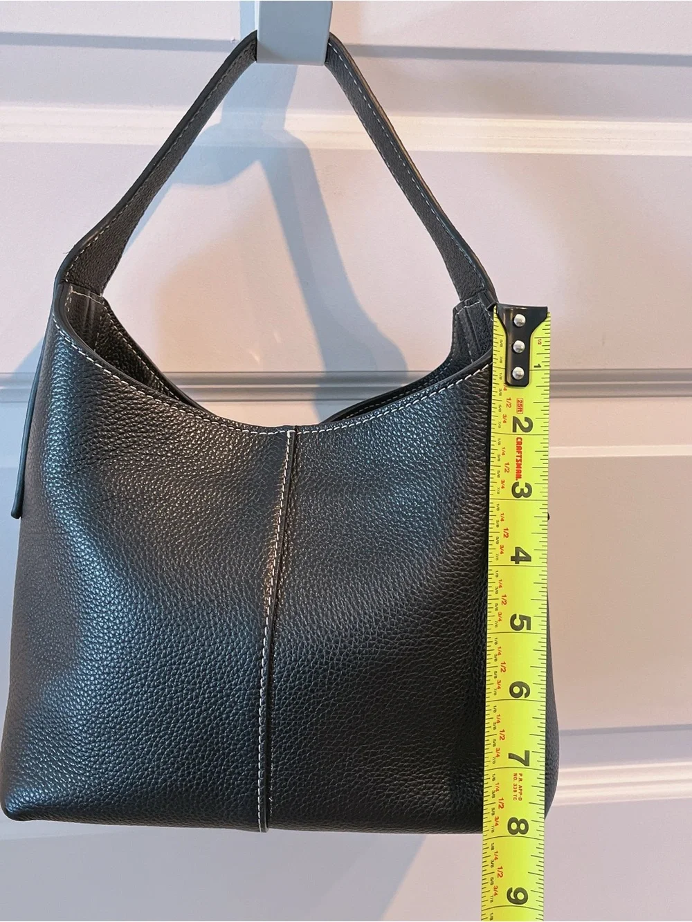NWOT Banana Republic Luxury Italian Leather Black Pebbled Shoulder Bucket Tote